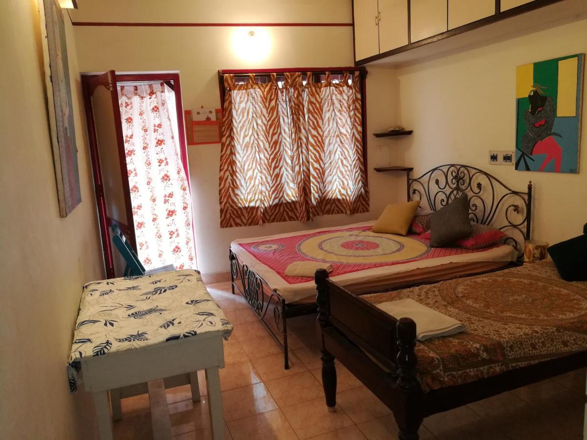 بونديتْشيري Swades Guest House المظهر الخارجي الصورة